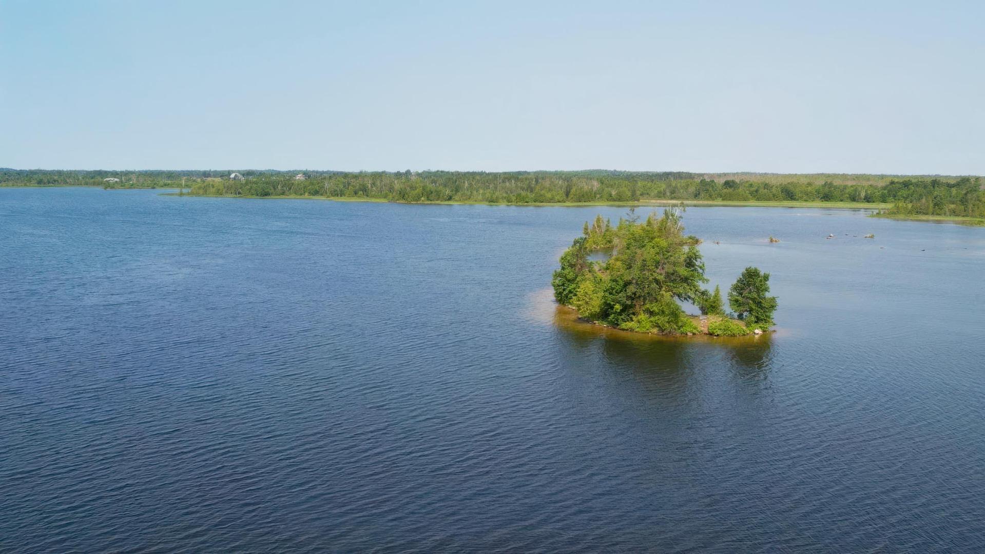 Canal Lake Archipelago – Private island in Kawartha Lakes, Ontario, Canada