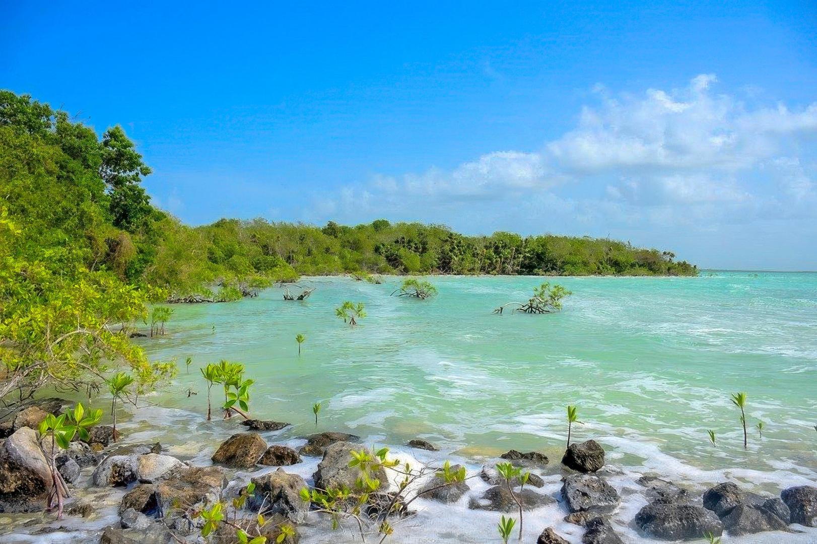 Cayo Violín – Private island in Mexico, Central America