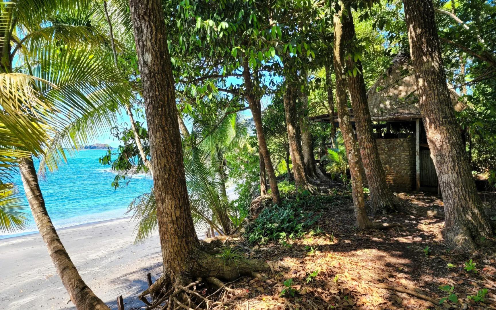 Gulf of Chiriquí Private Island Package – Private island in Panama, Central America