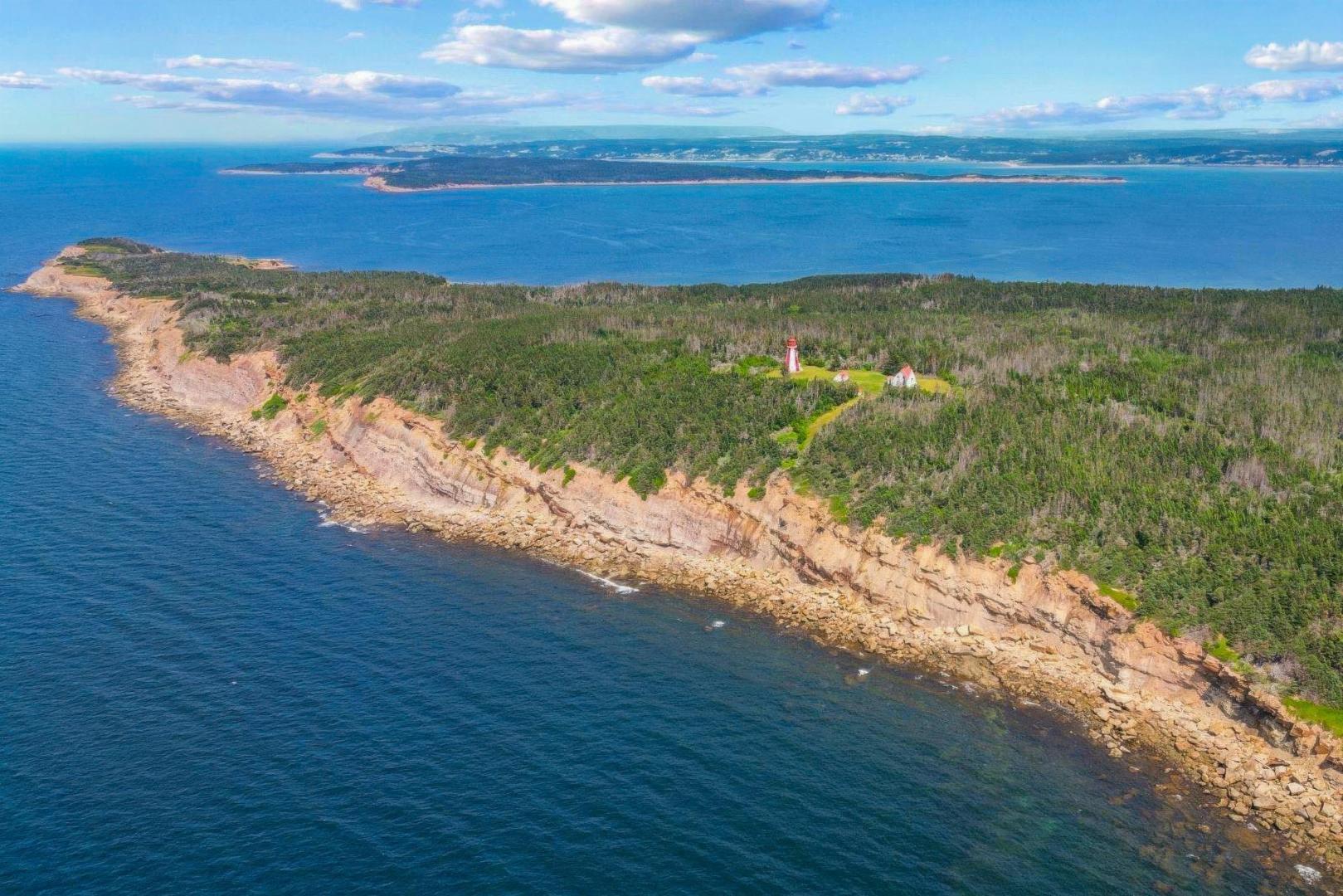 Henry Island – Private island in Nova Scotia, Canada