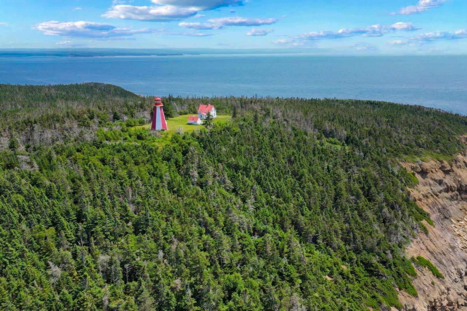 Henry Island – Private island in Nova Scotia, Canada