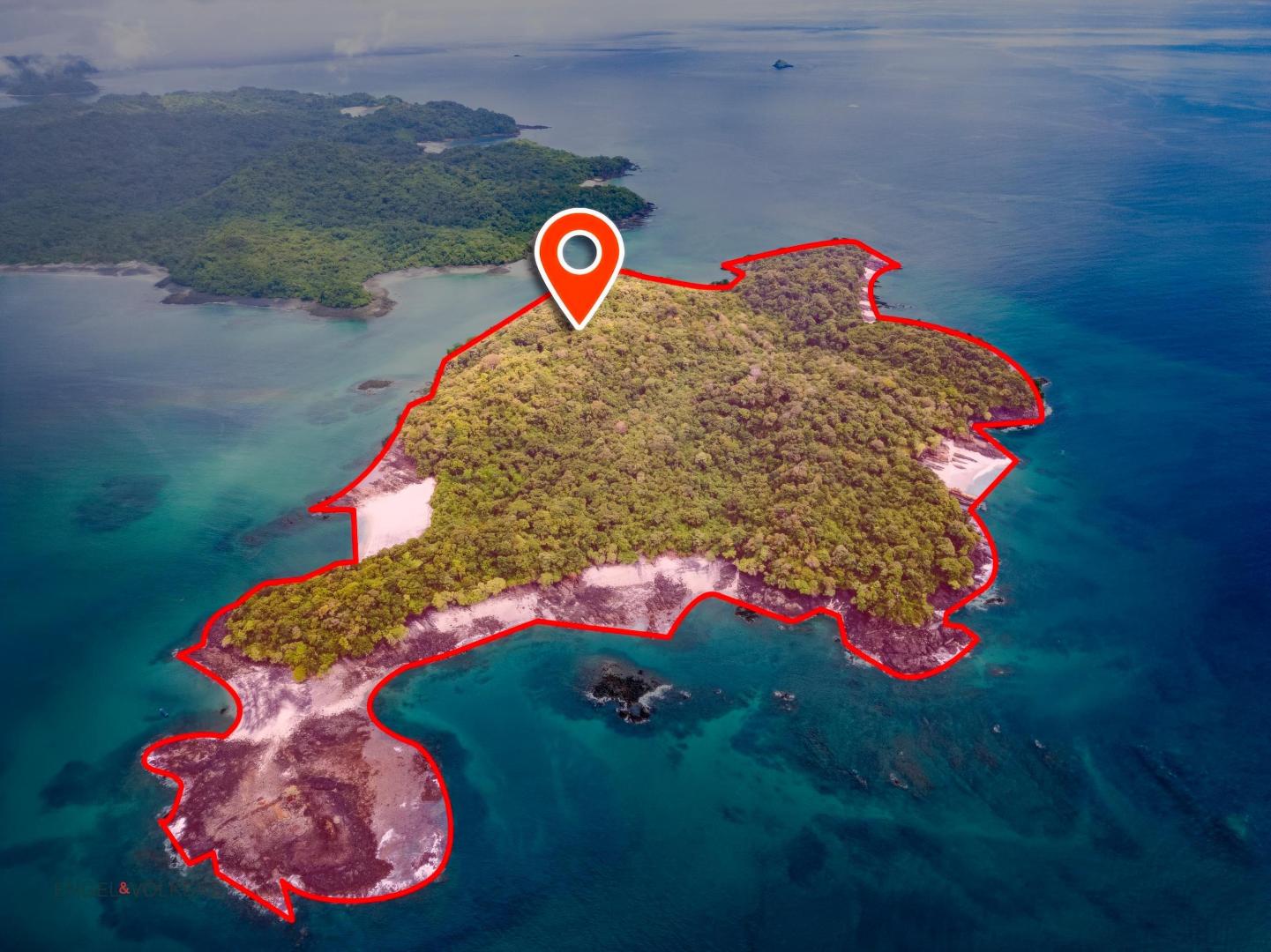 Isla de Puercos – Private island in Panama, Central America