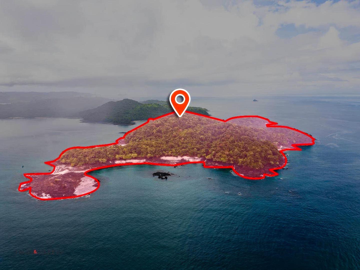 Isla de Puercos – Private island in Panama, Central America
