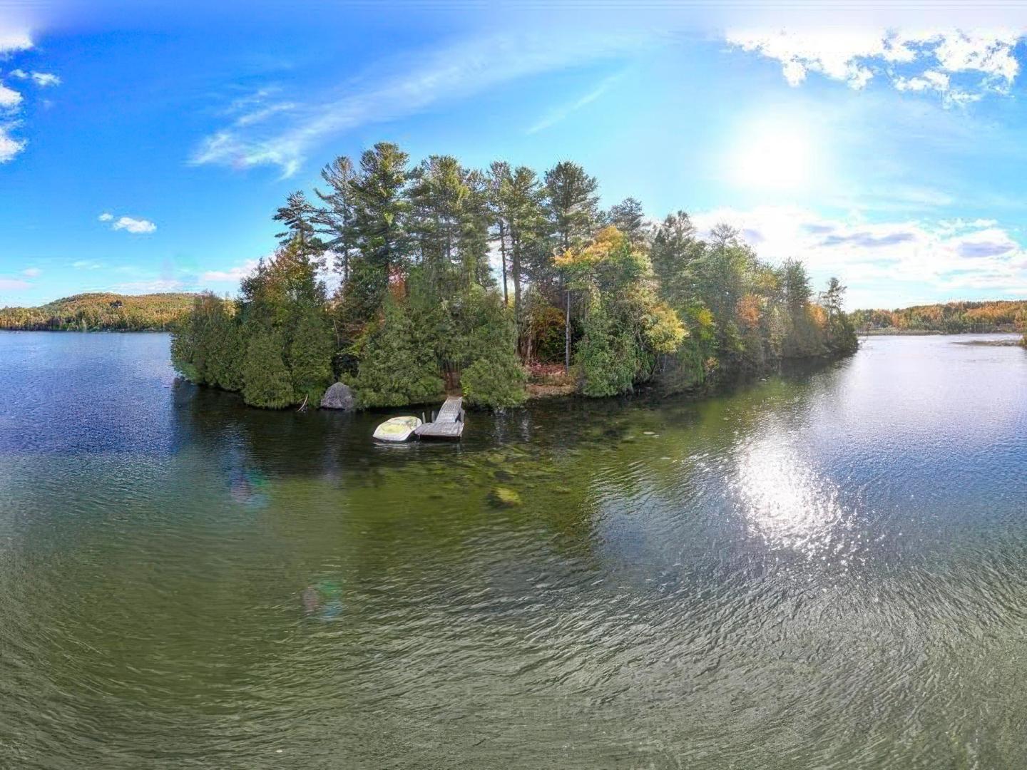 Lake Echo Island – Private island in Quebec, Canada