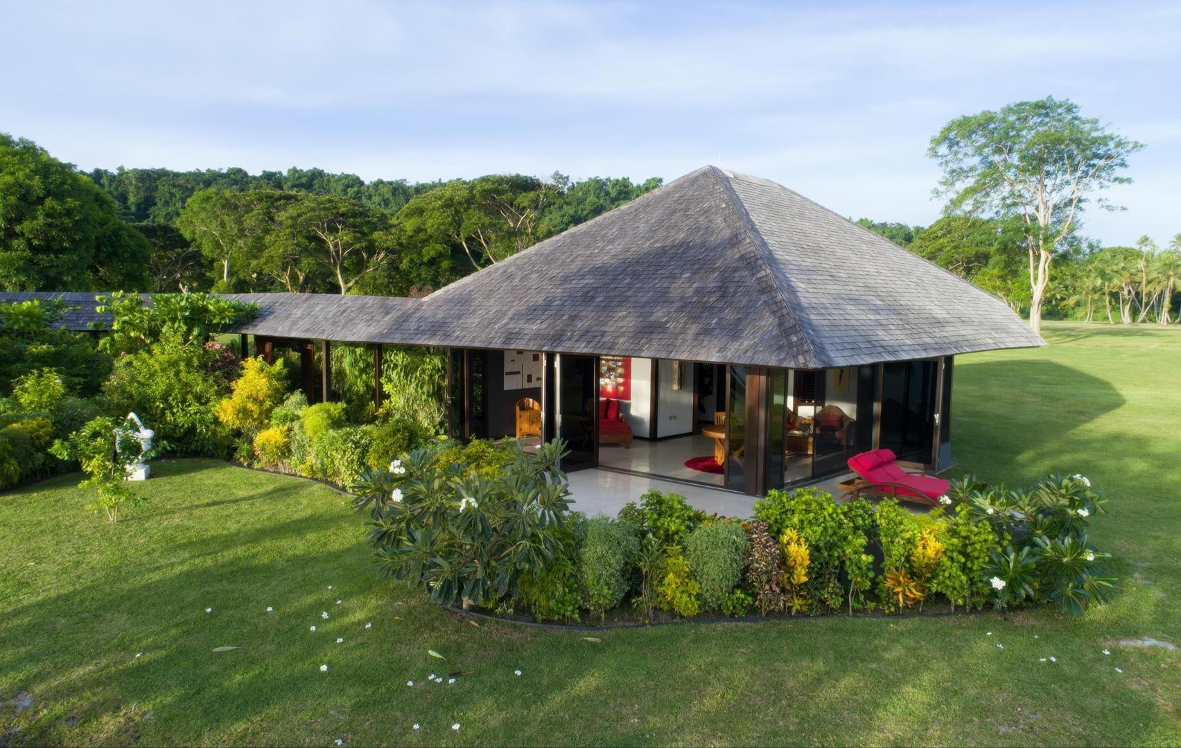 Lataro Island – Private island in Vanuatu, South Pacific