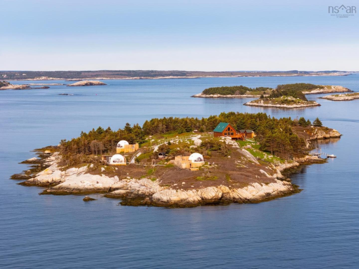 Simmons Island – Private island in Nova Scotia, Canada