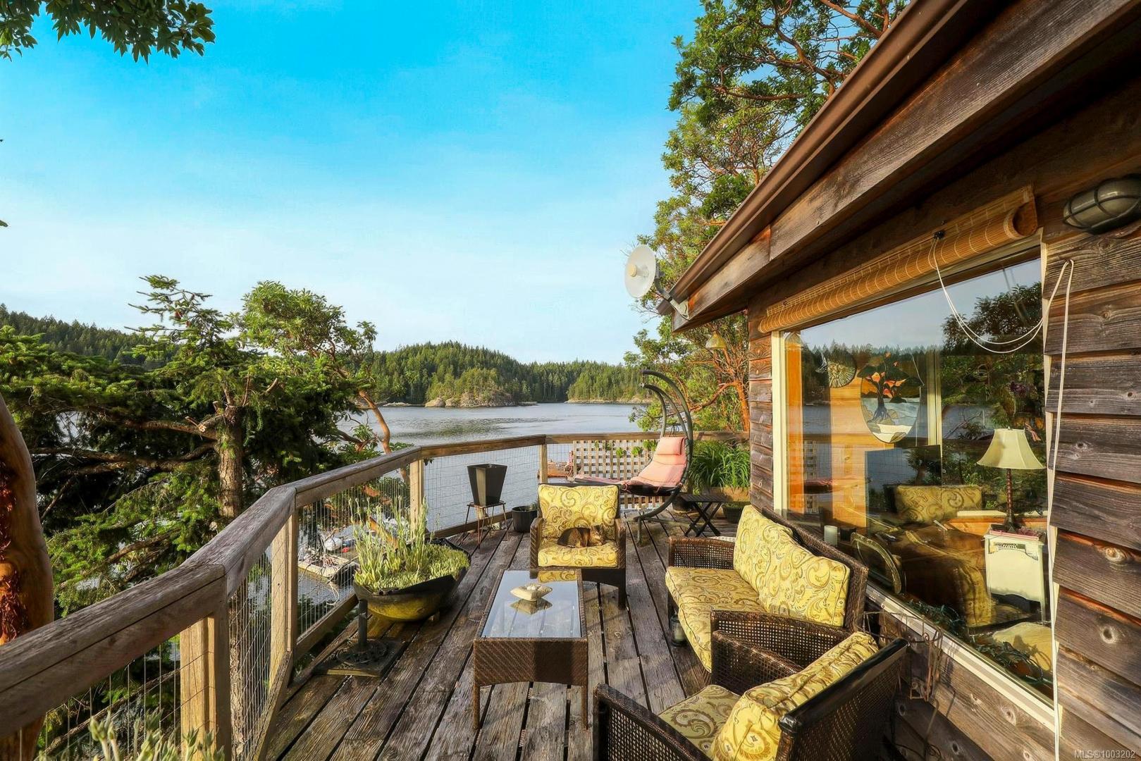 Tan Island – Private island in British Columbia, Canada