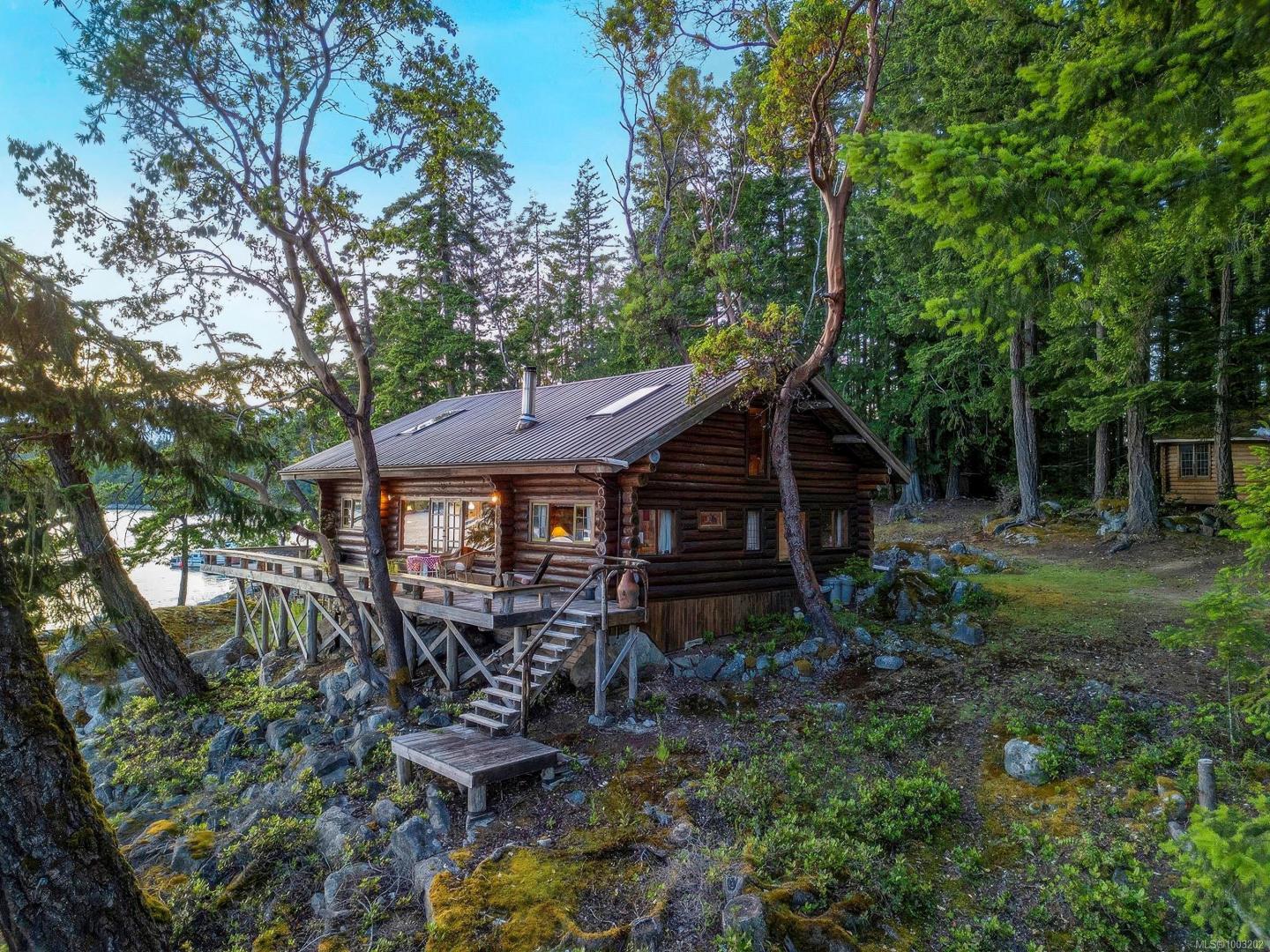 Tan Island – Private island in British Columbia, Canada