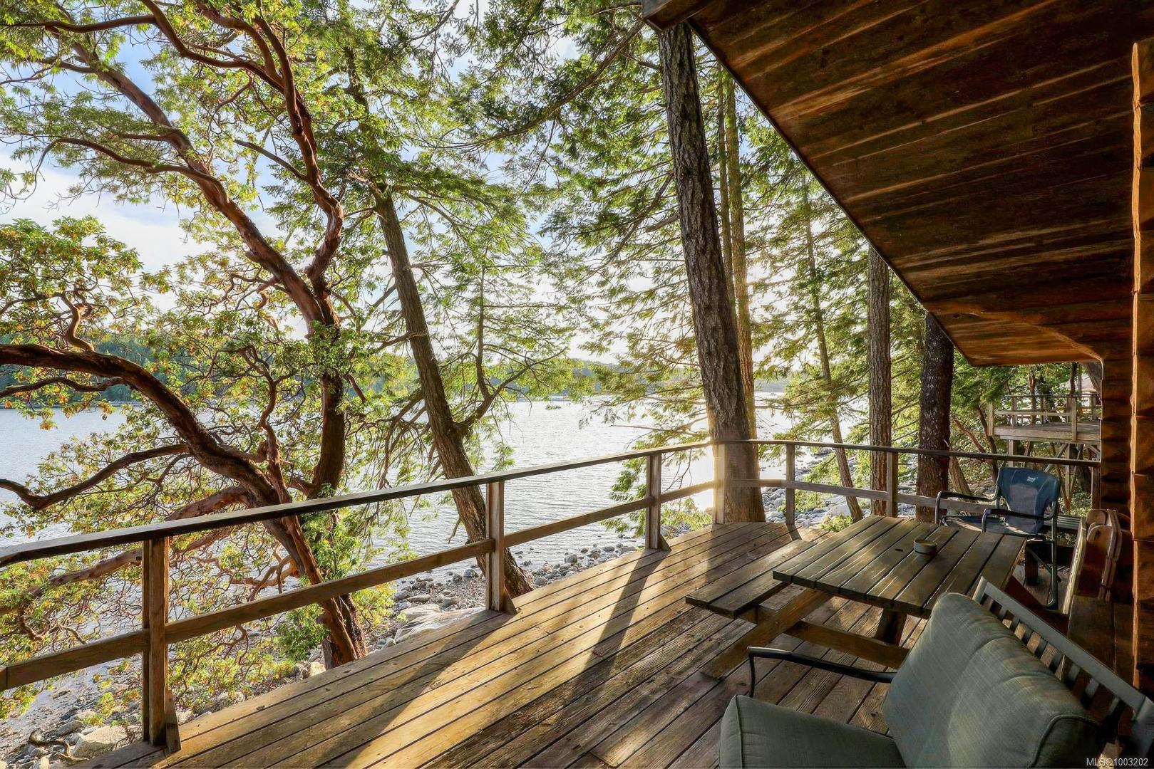 Tan Island – Private island in British Columbia, Canada