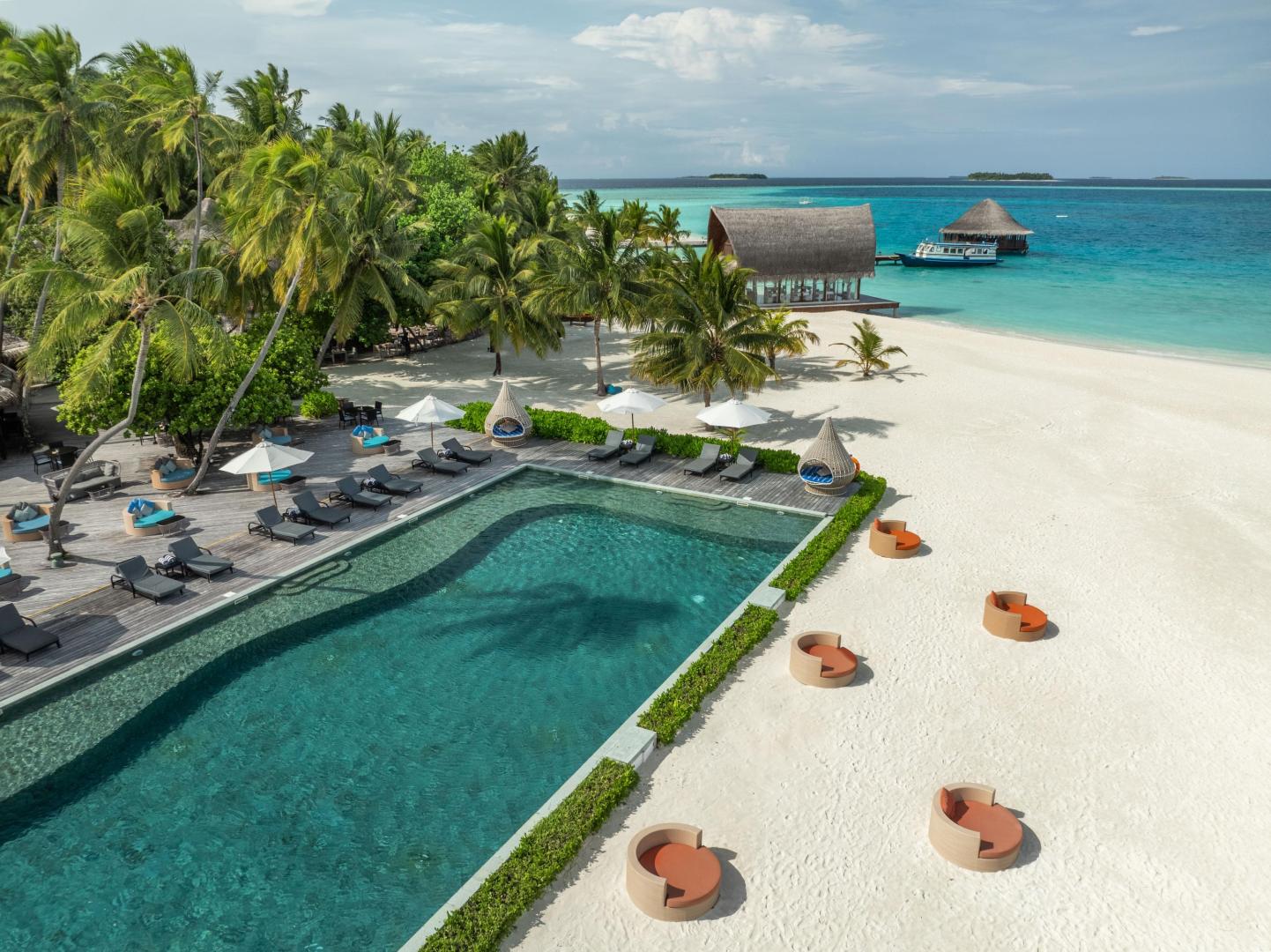 Angsana Velavaru – Private island in Maldives, Asia & Middle East