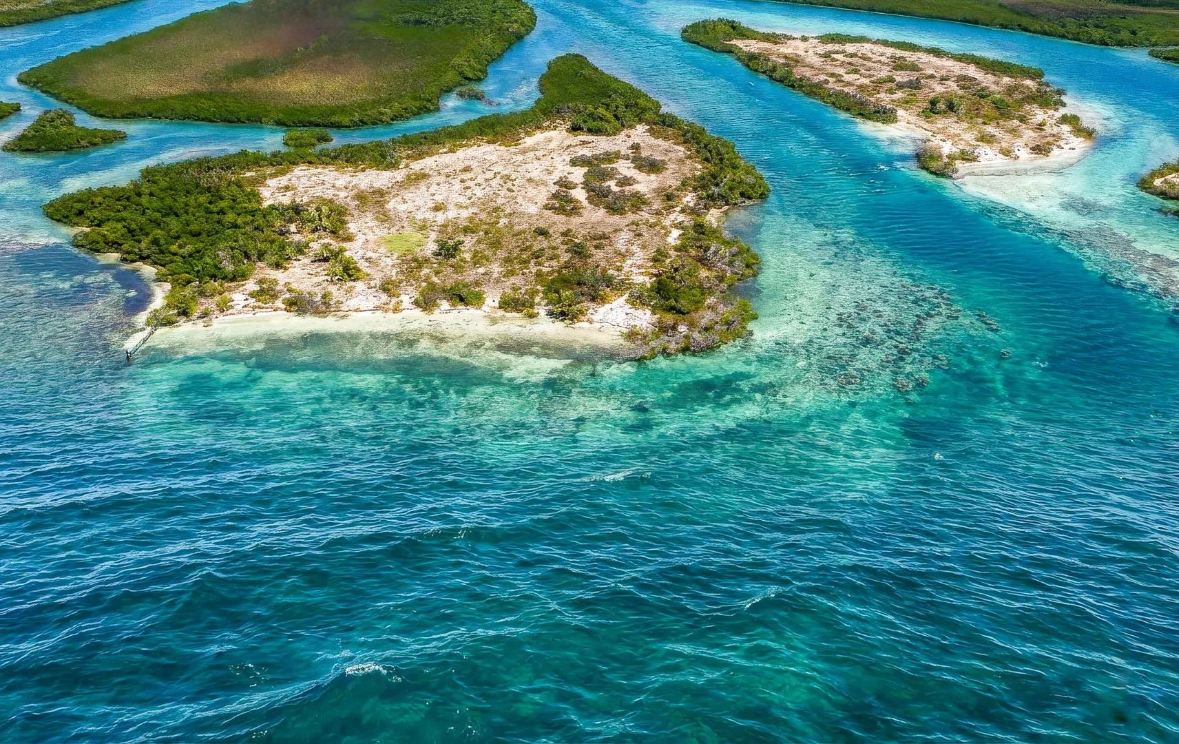 Arrow Head Caye – Private island in Belize, Central America