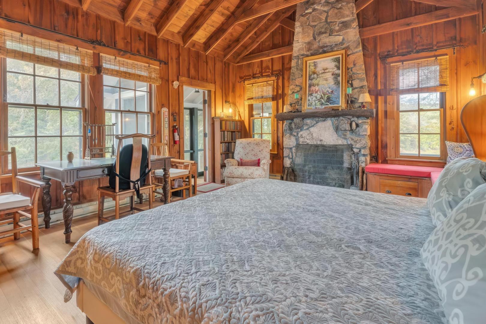Baby Tar Island – Private island in Eastern Ontario, Ontario, Canada