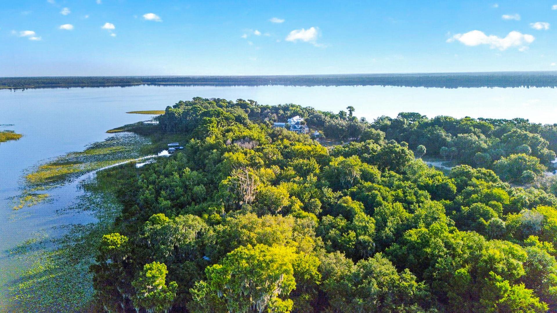 Bannon Island – Private island in Florida, United States