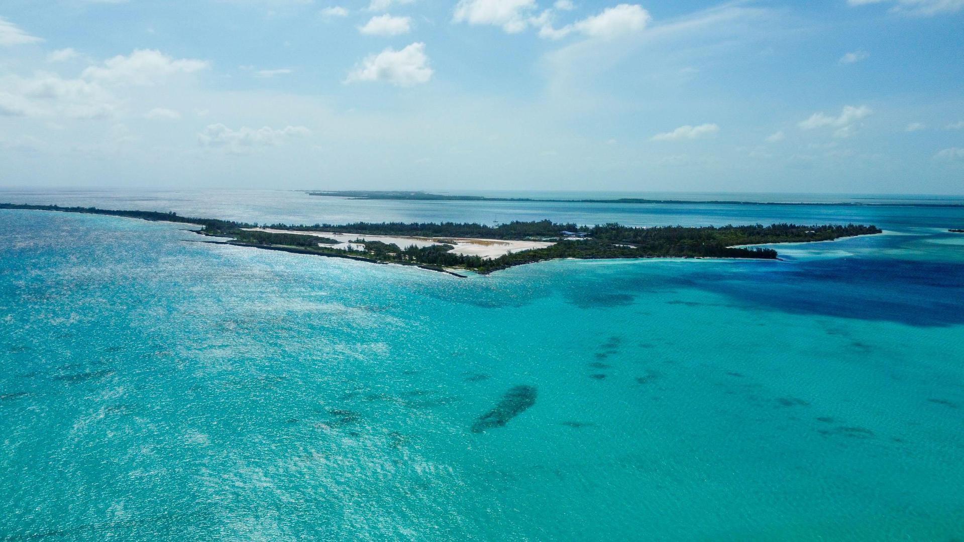 Bird Cay – Private island in The Berry Islands, Bahamas, Caribbean