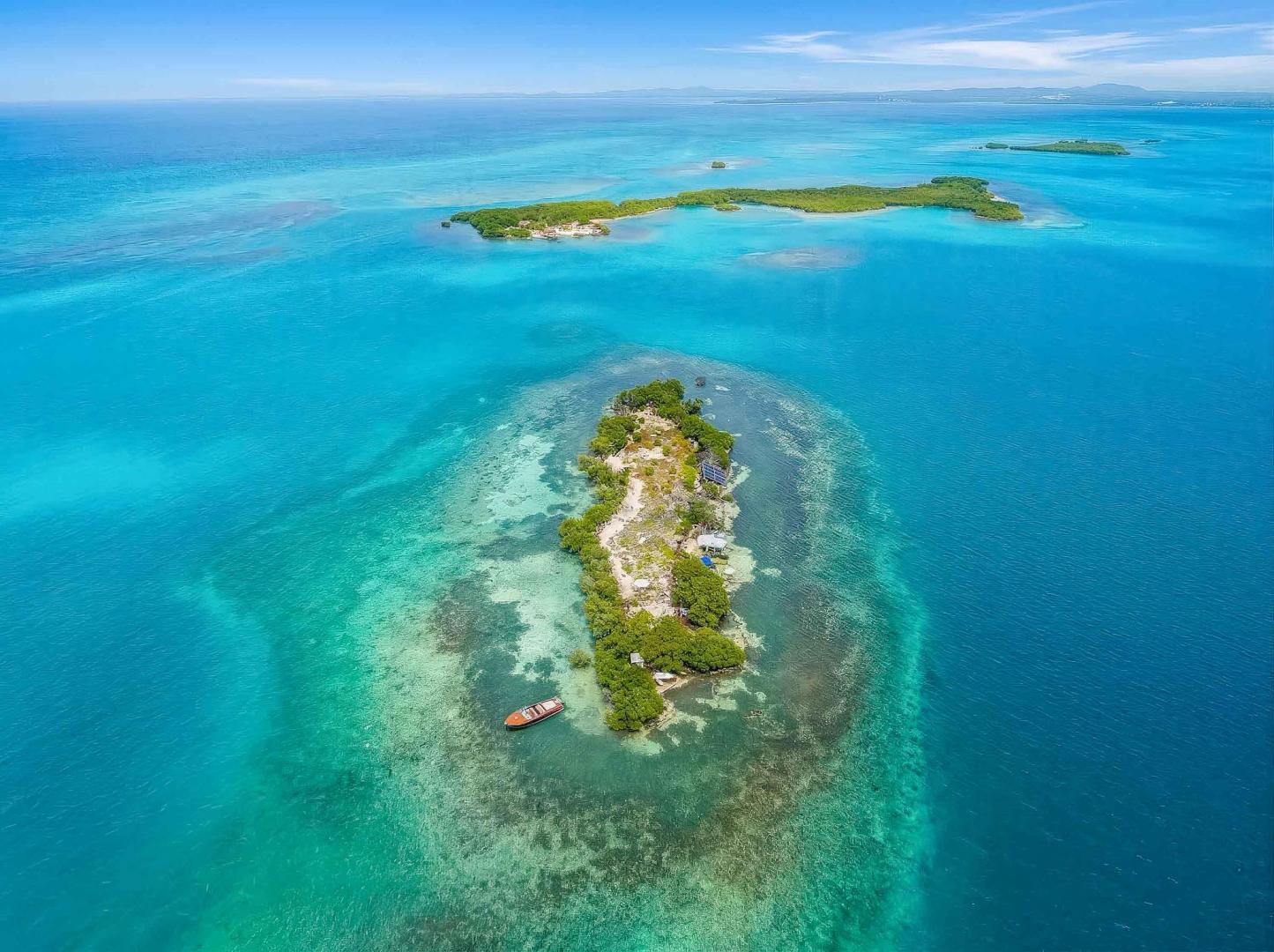 Bodden Caye – Private island in Belize, Central America