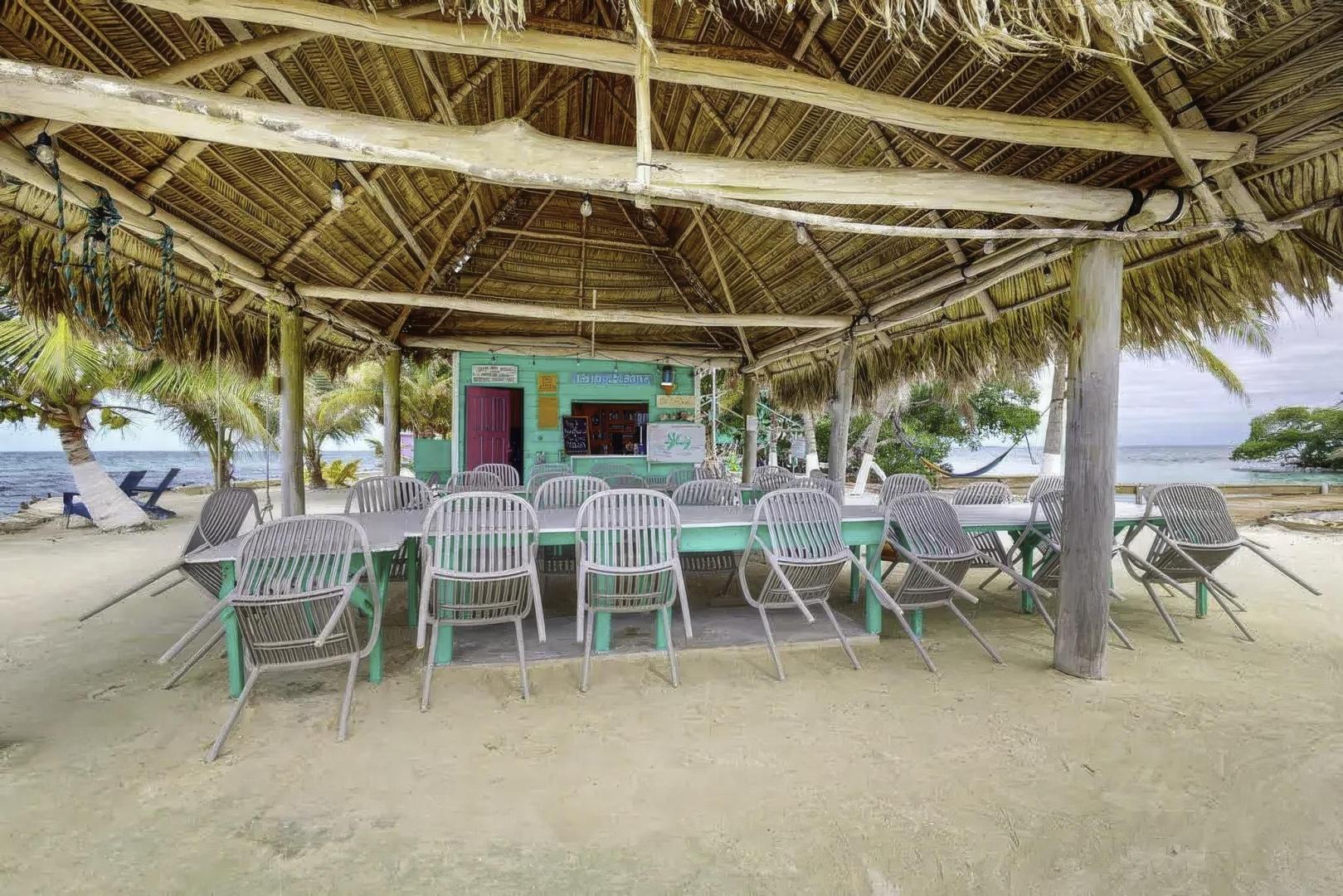 Bread and Butter Cayes – Private island in Belize, Central America