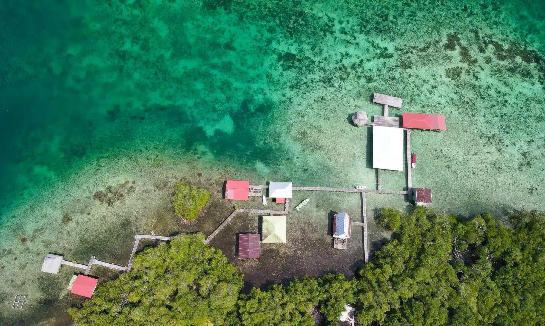 Coral Cay – Private island in Panama, Central America