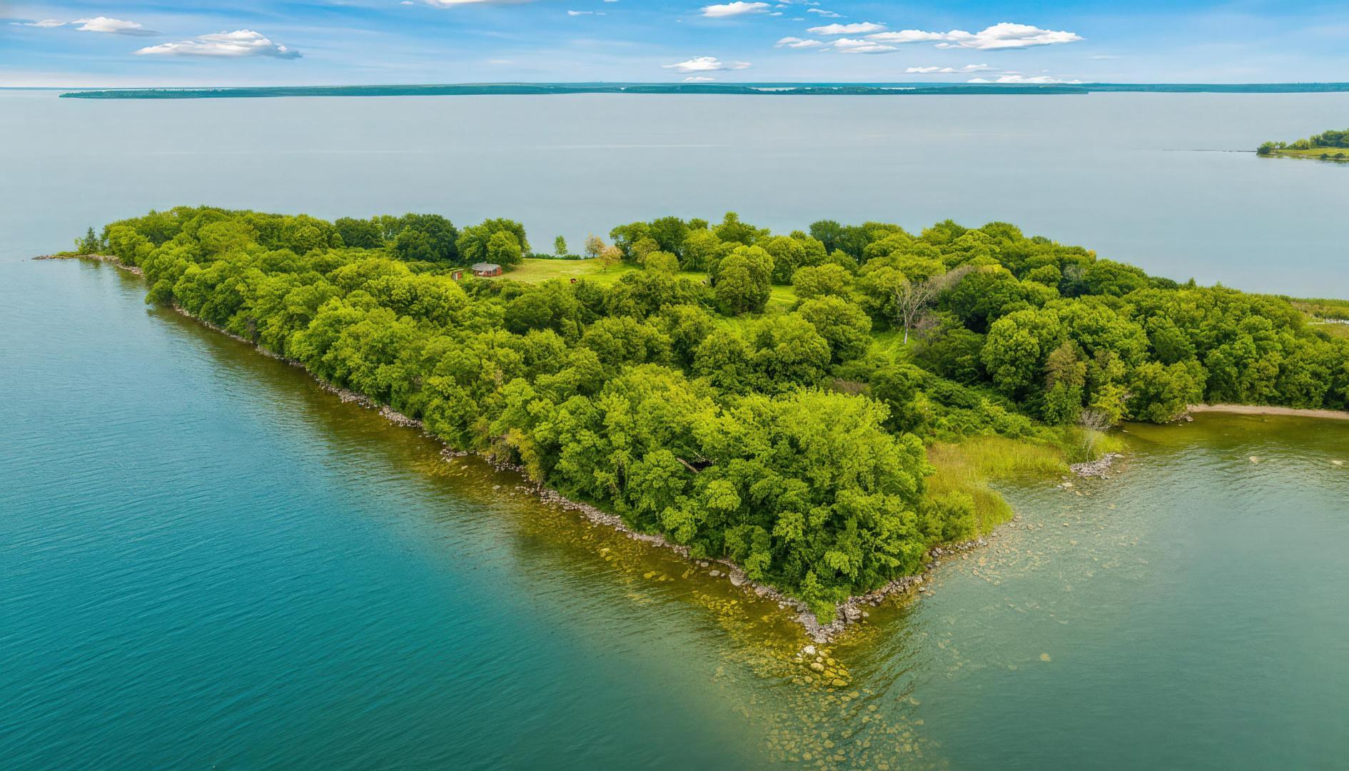 Pelican Island – Private island in Minnesota, United States