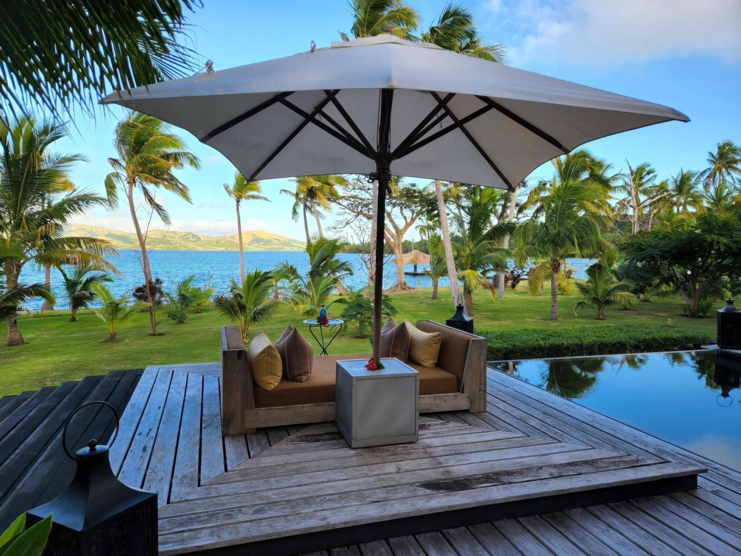 Dolphin Island – Private island in Fiji, South Pacific