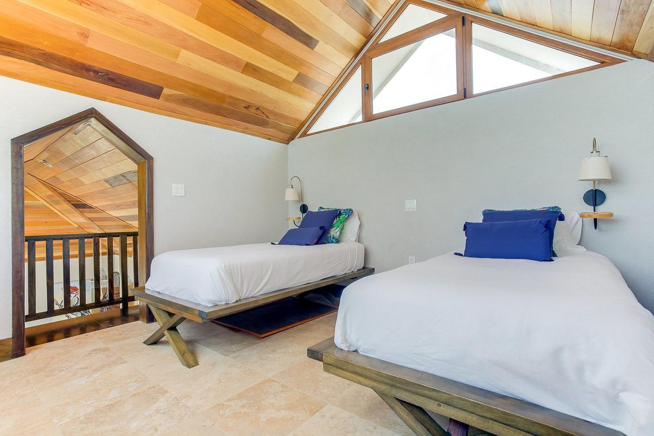 The Enclave – Private island in Belize, Central America