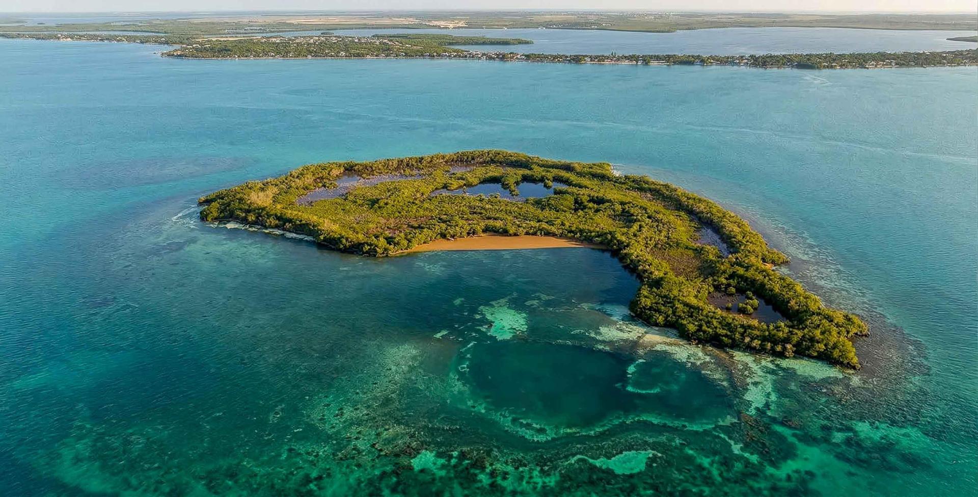 False Caye – Private island in Belize, Central America
