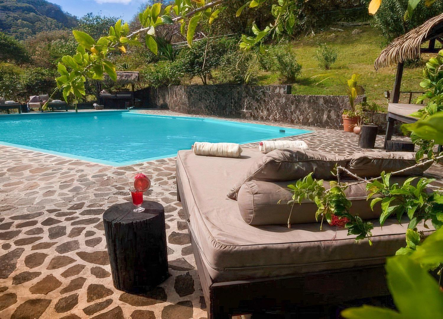 Firefly Hotel – Private island in Grenada, Caribbean