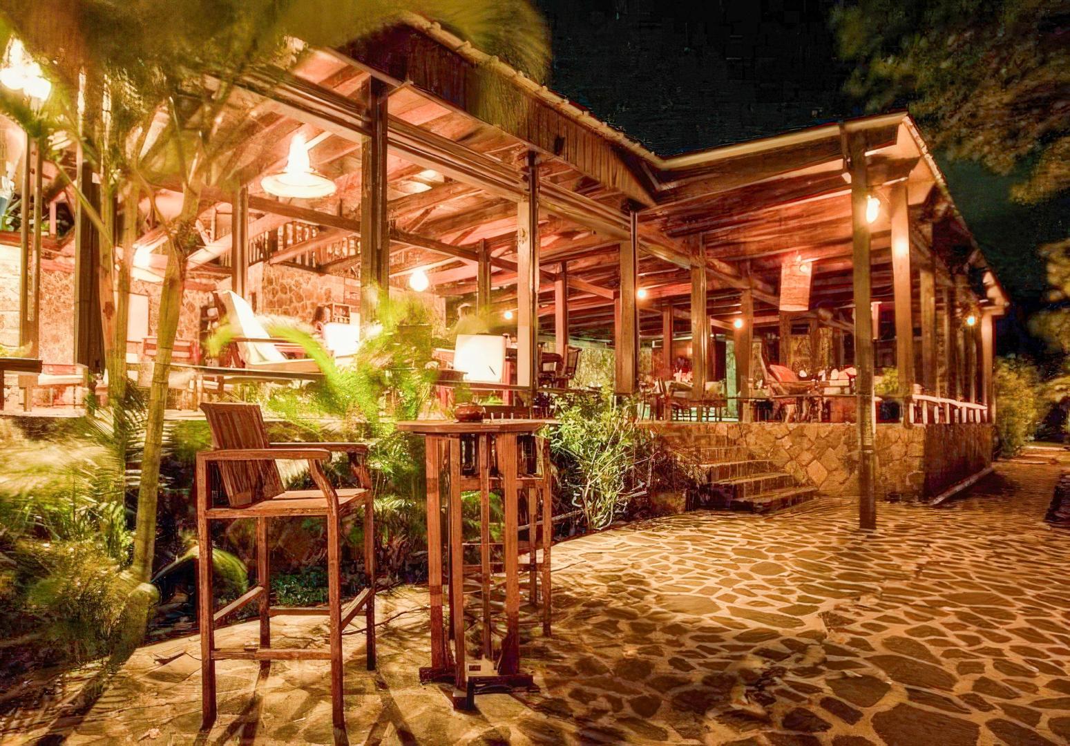 Firefly Hotel – Private island in Grenada, Caribbean