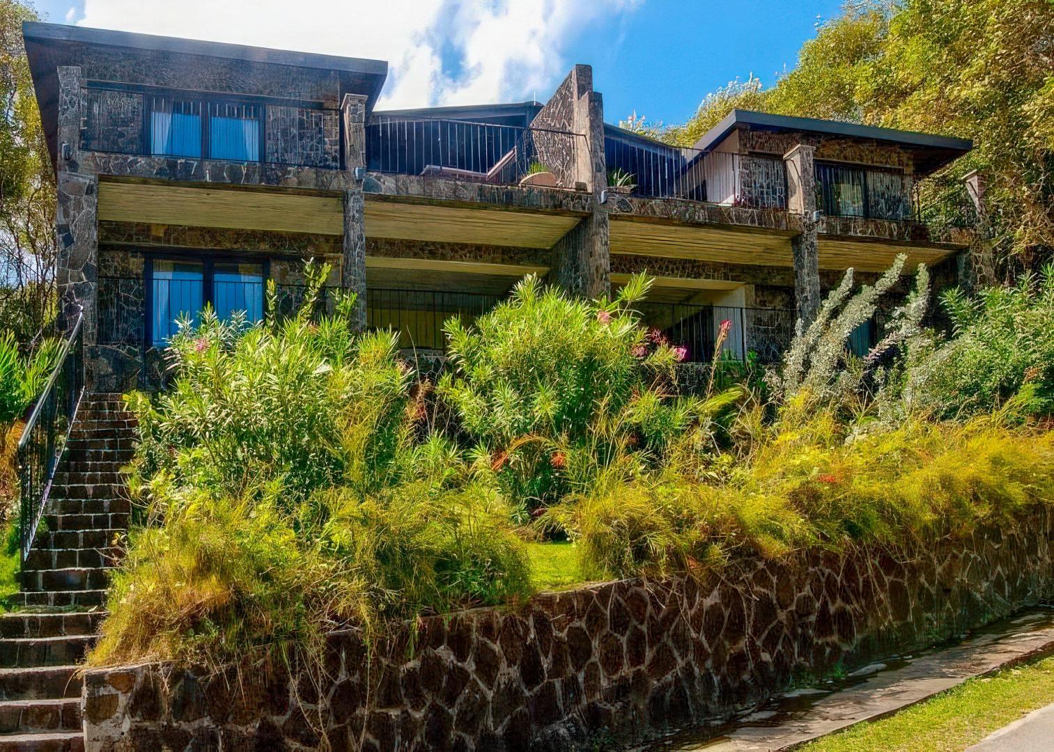 Firefly Hotel – Private island in Grenada, Caribbean
