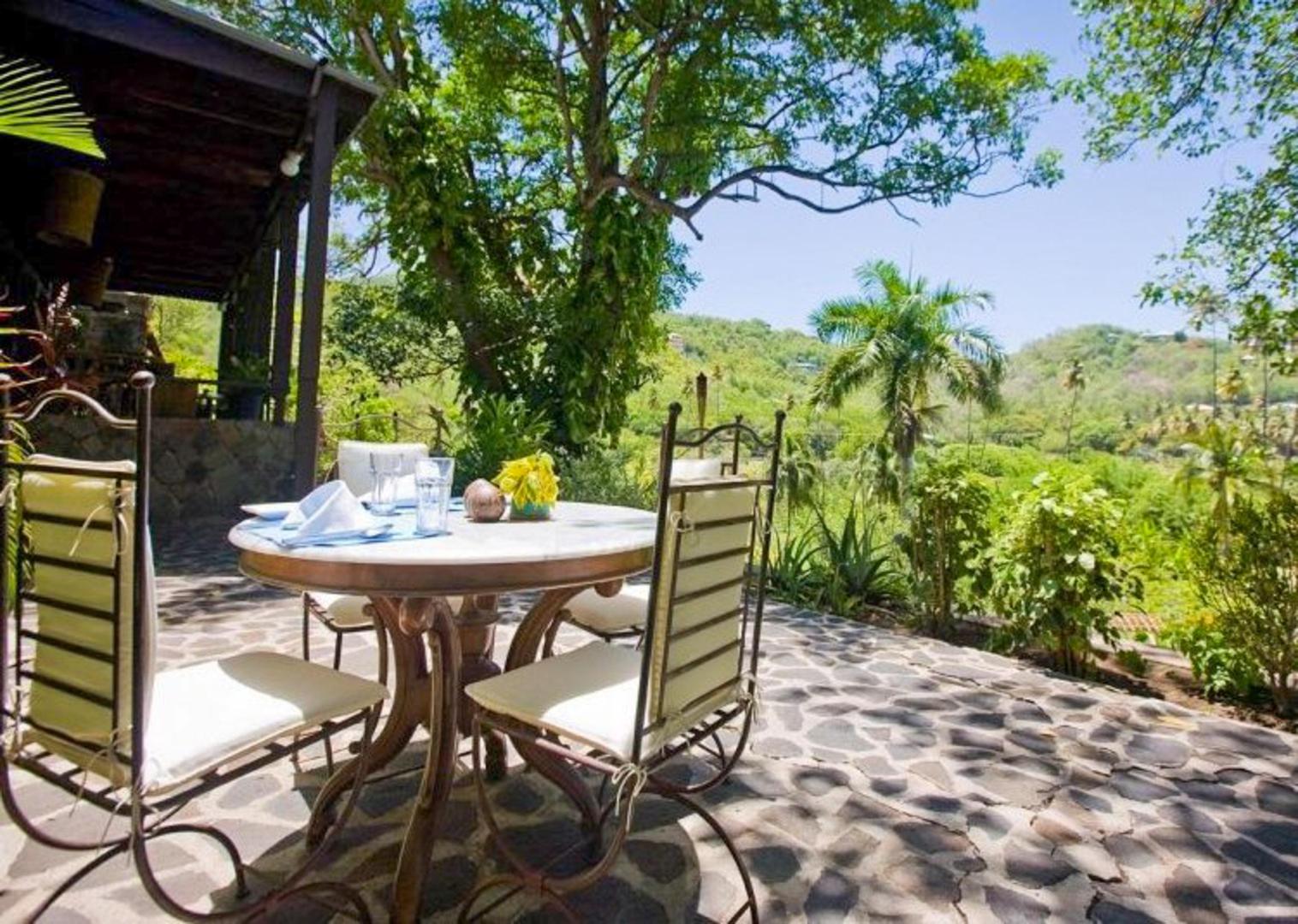 Firefly Hotel – Private island in Grenada, Caribbean