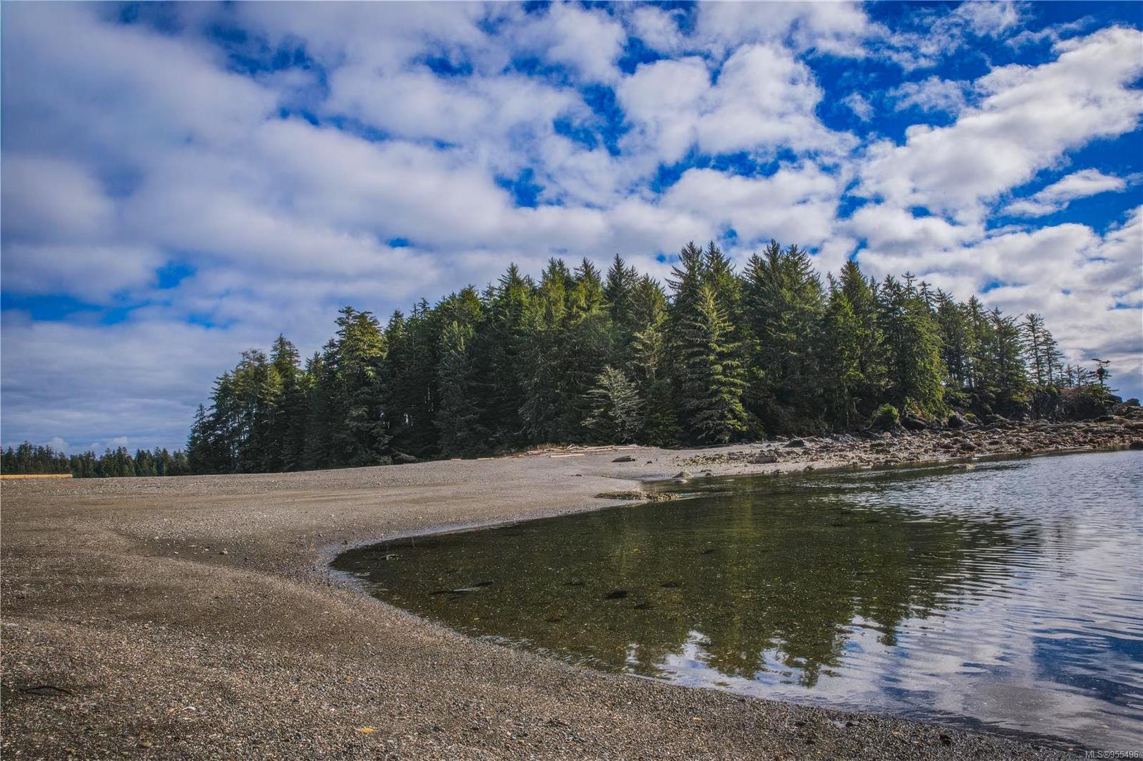 Francis Island – Private island in British Columbia, Canada