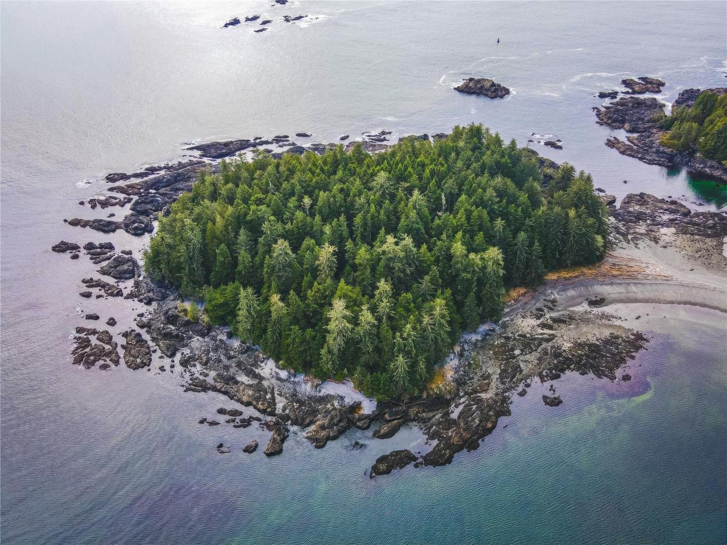 Francis Island – Private island in British Columbia, Canada