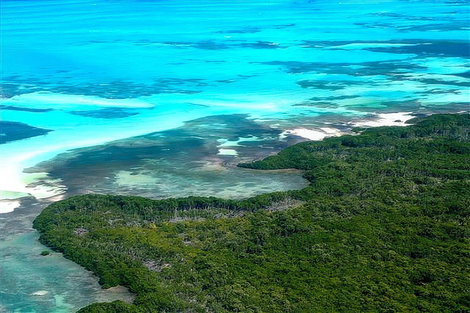 Solis Atoll Caye – Private island in Belize, Central America