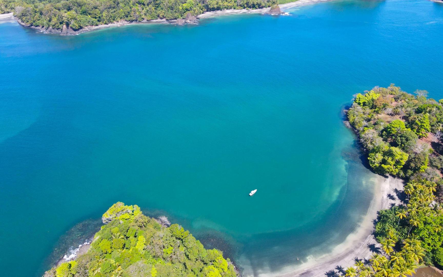 Gulf of Chiriquí Private Island Package – Private island in Panama, Central America