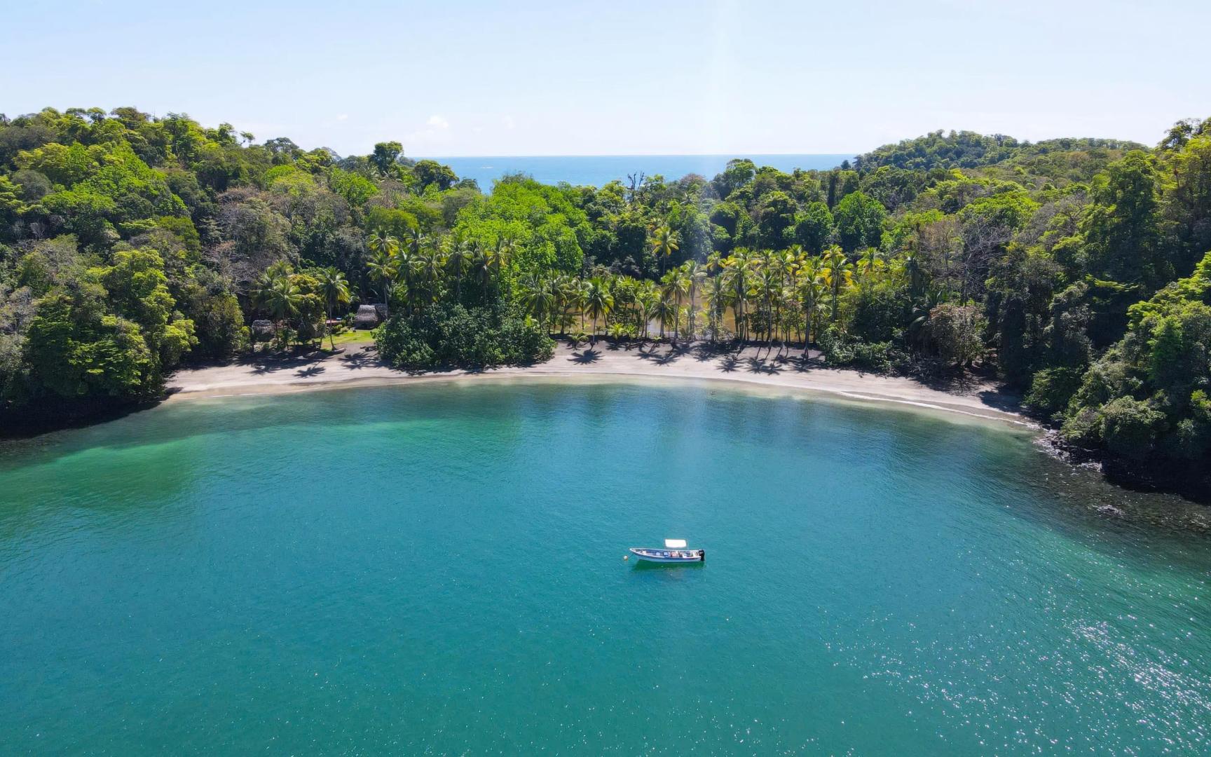 Gulf of Chiriquí Private Island Package – Private island in Panama, Central America