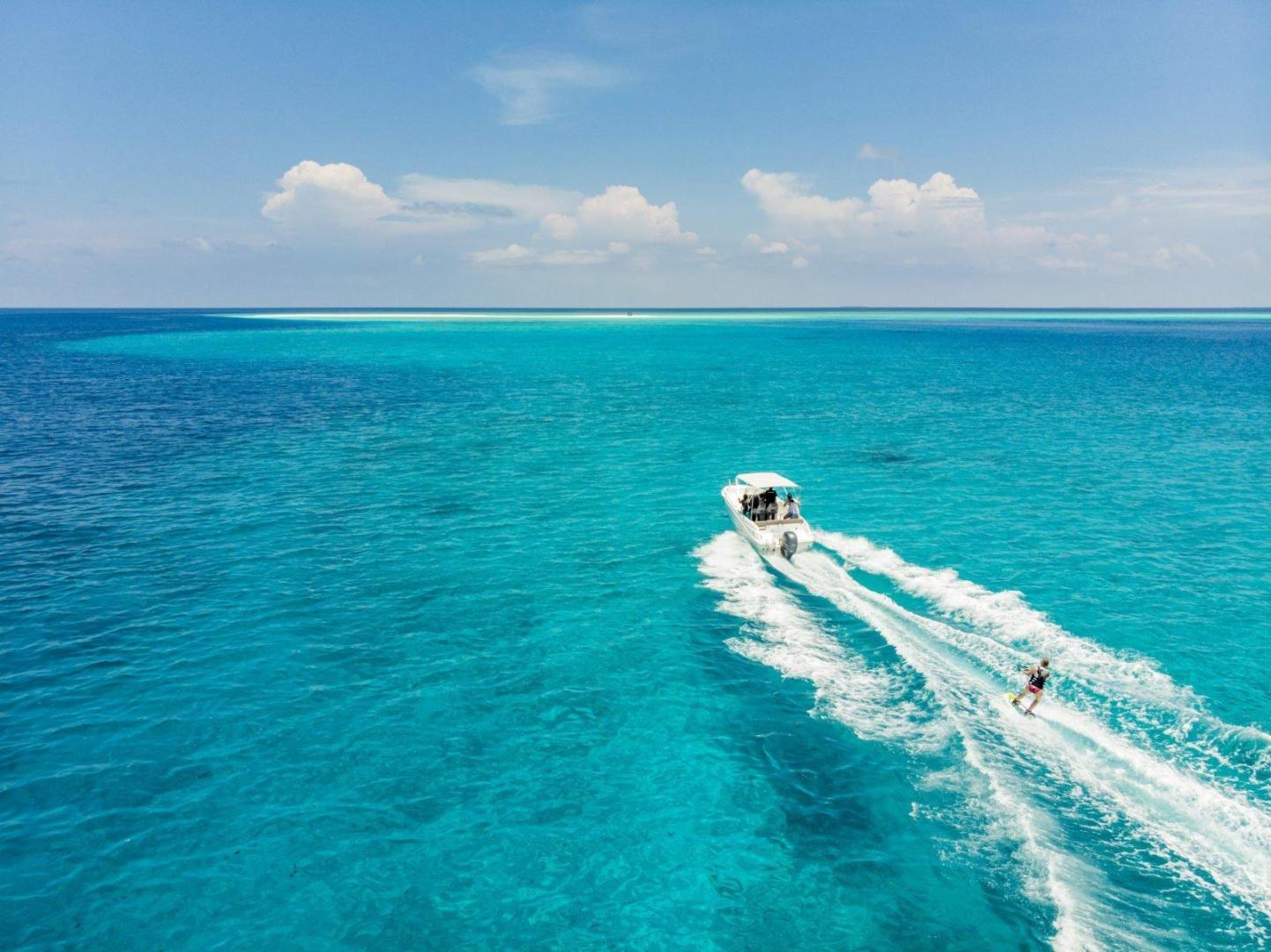 Hurawalhi – Private island in Maldives, Asia & Middle East
