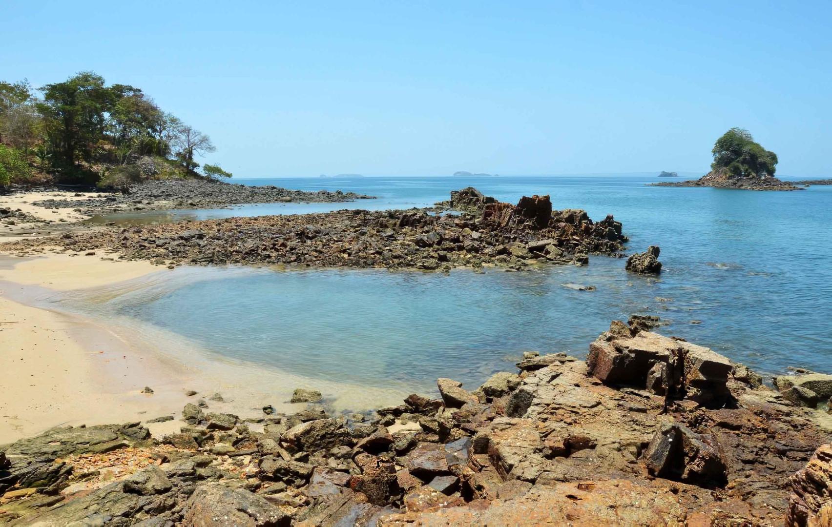 Isla Gallina – Private island in Panama, Central America