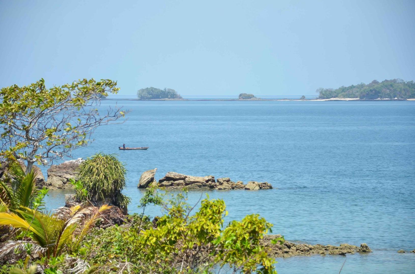 Isla Gallina – Private island in Panama, Central America
