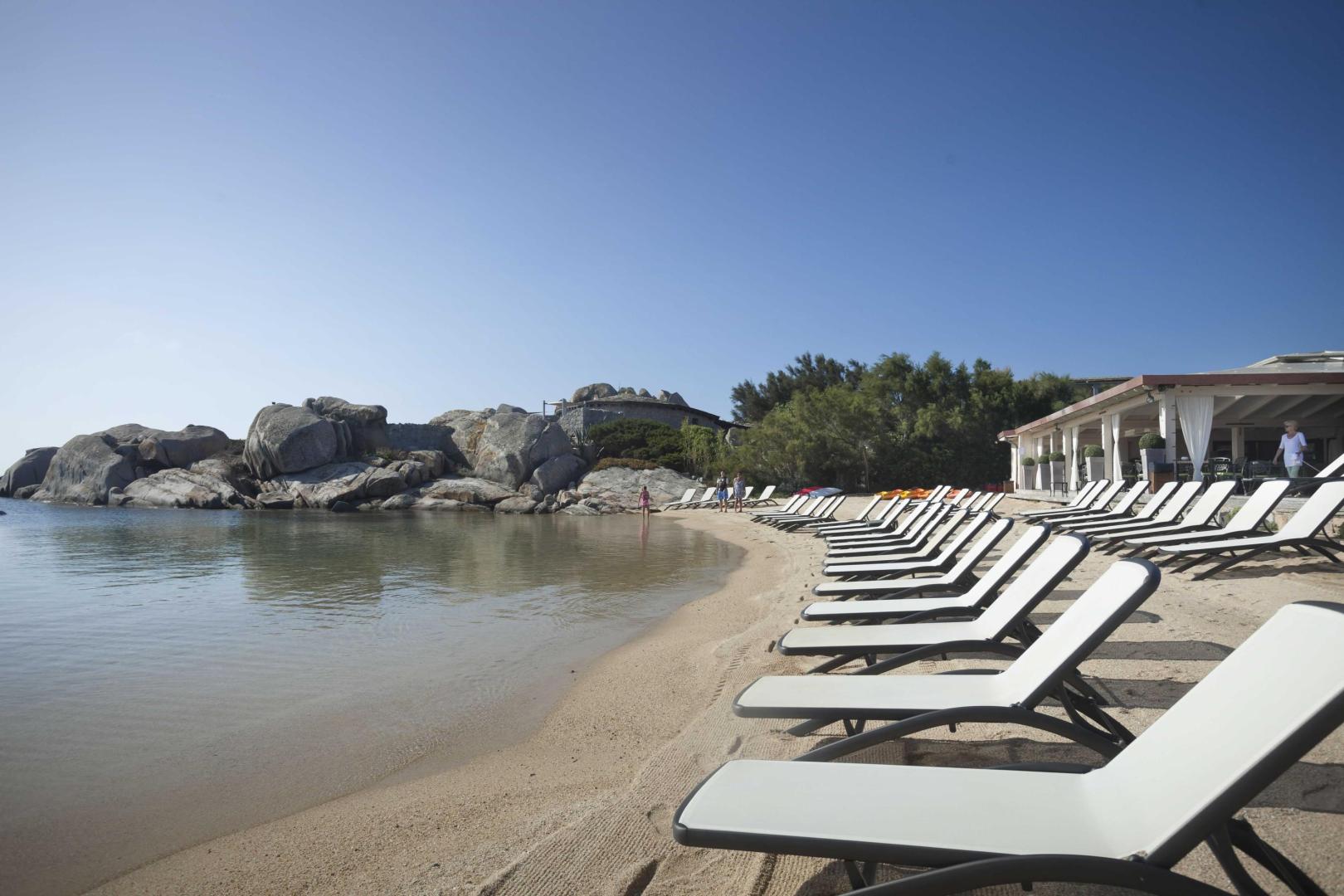 Hotel and Spa des P&ecirc;cheurs image