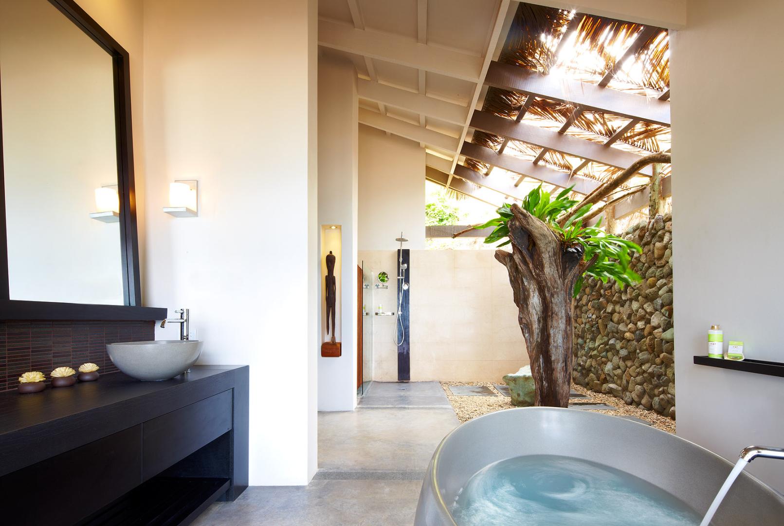 Tadrai Island Resort image