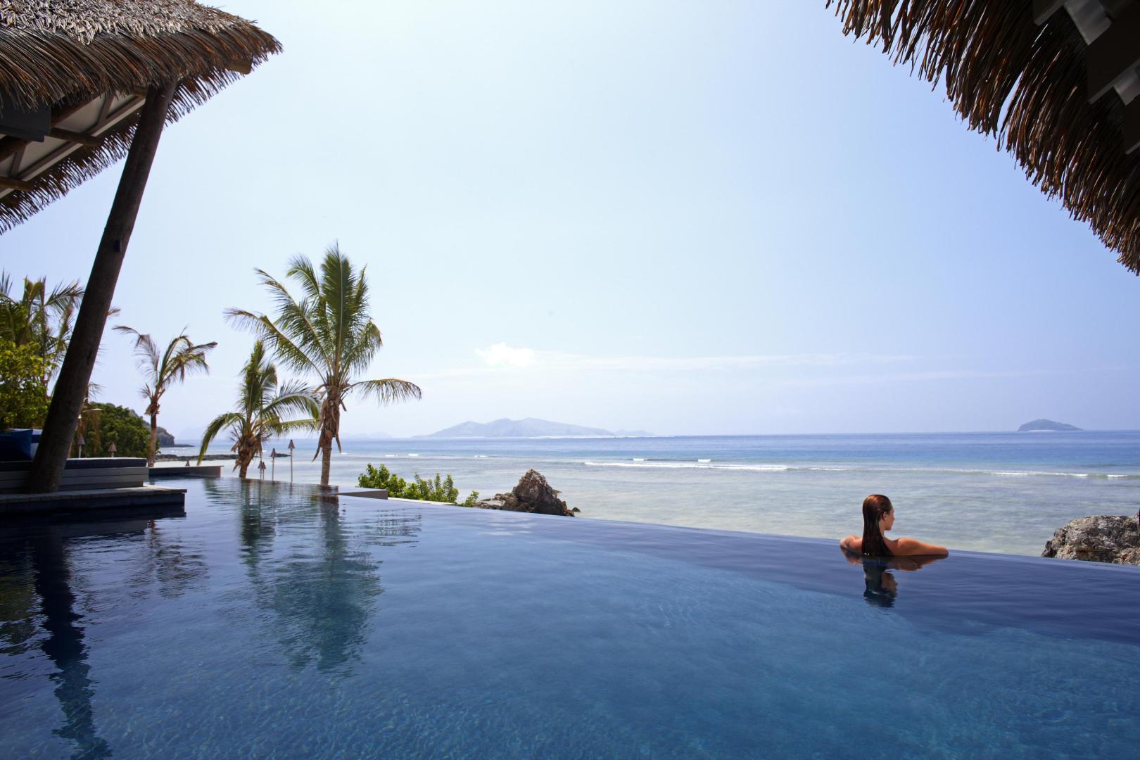 Tadrai Island Resort image