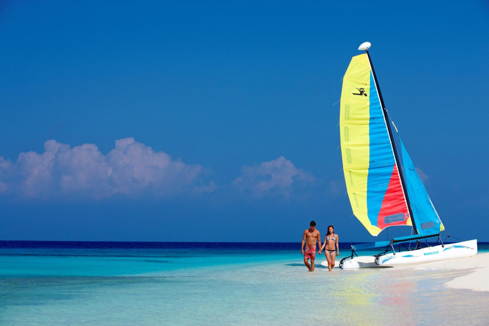 Tadrai Island Resort image