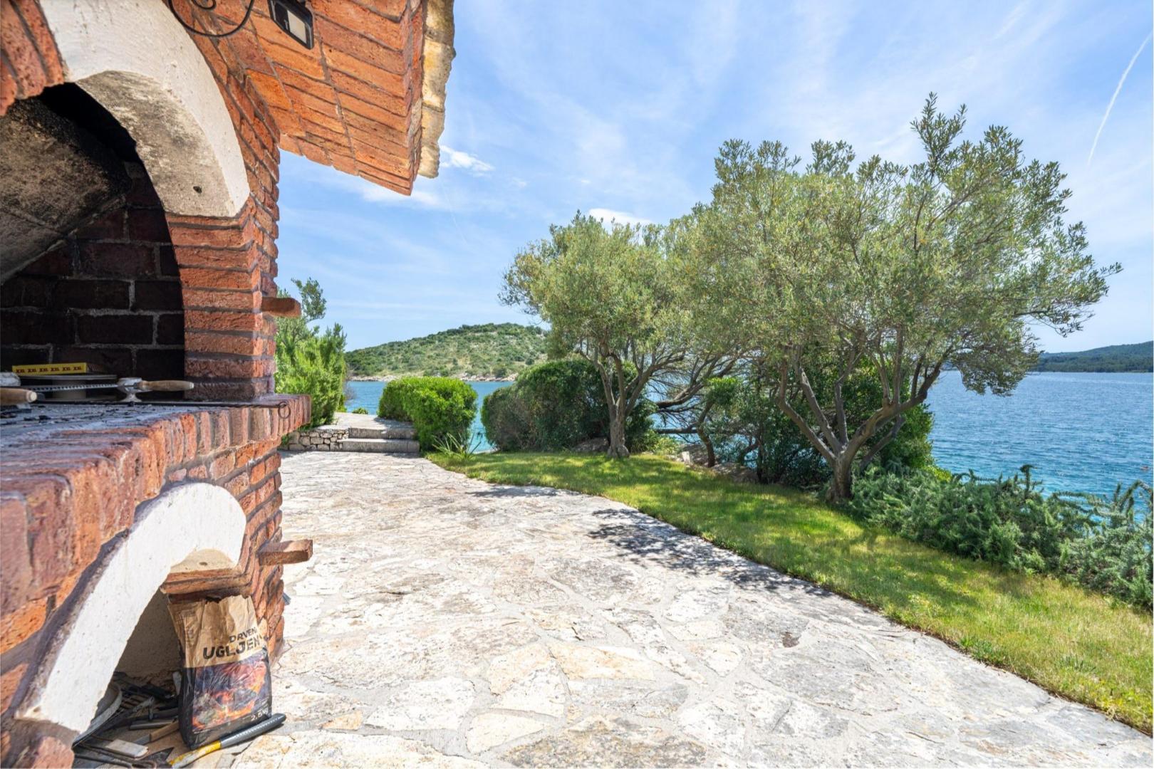 Mala Bisaga – Private island in Croatia, Europe