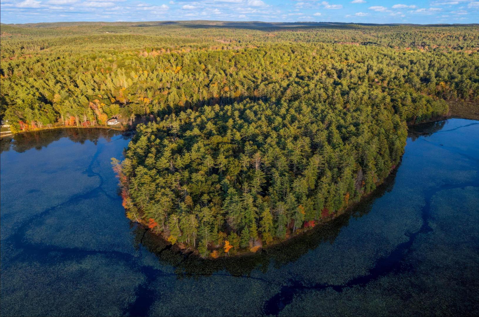 Lake Rohunta Island – Private island in Massachusetts, United States