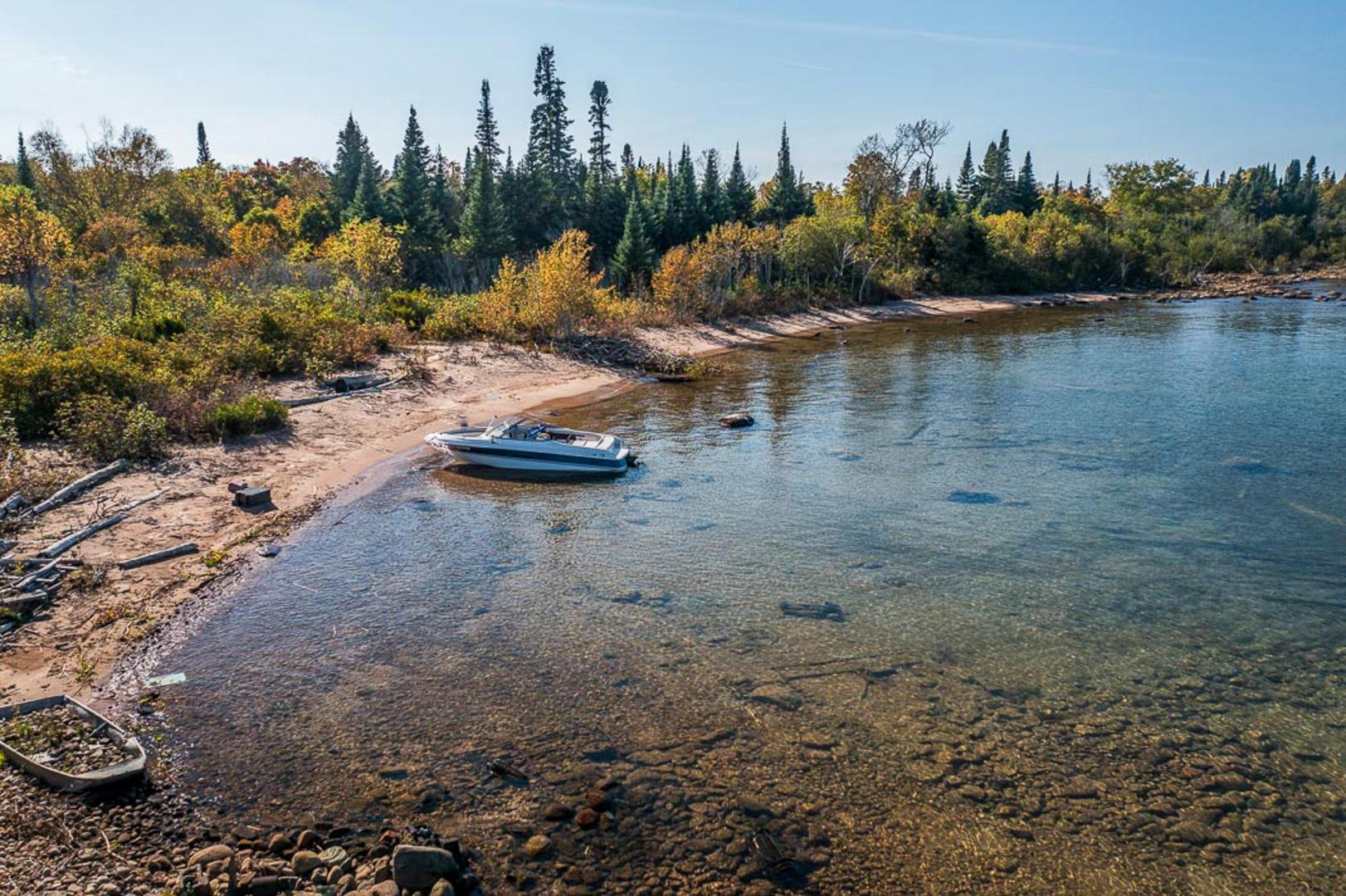 Lizard Island – Private island in Northern Ontario, Ontario, Canada