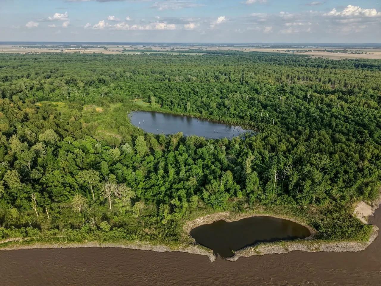 Lost Brake – Private island in Missouri, United States