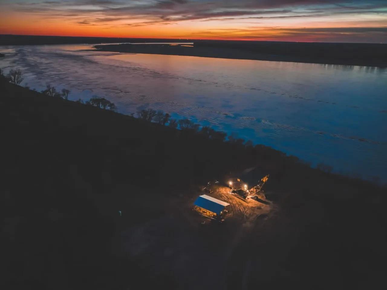 Lost Brake – Private island in Missouri, United States