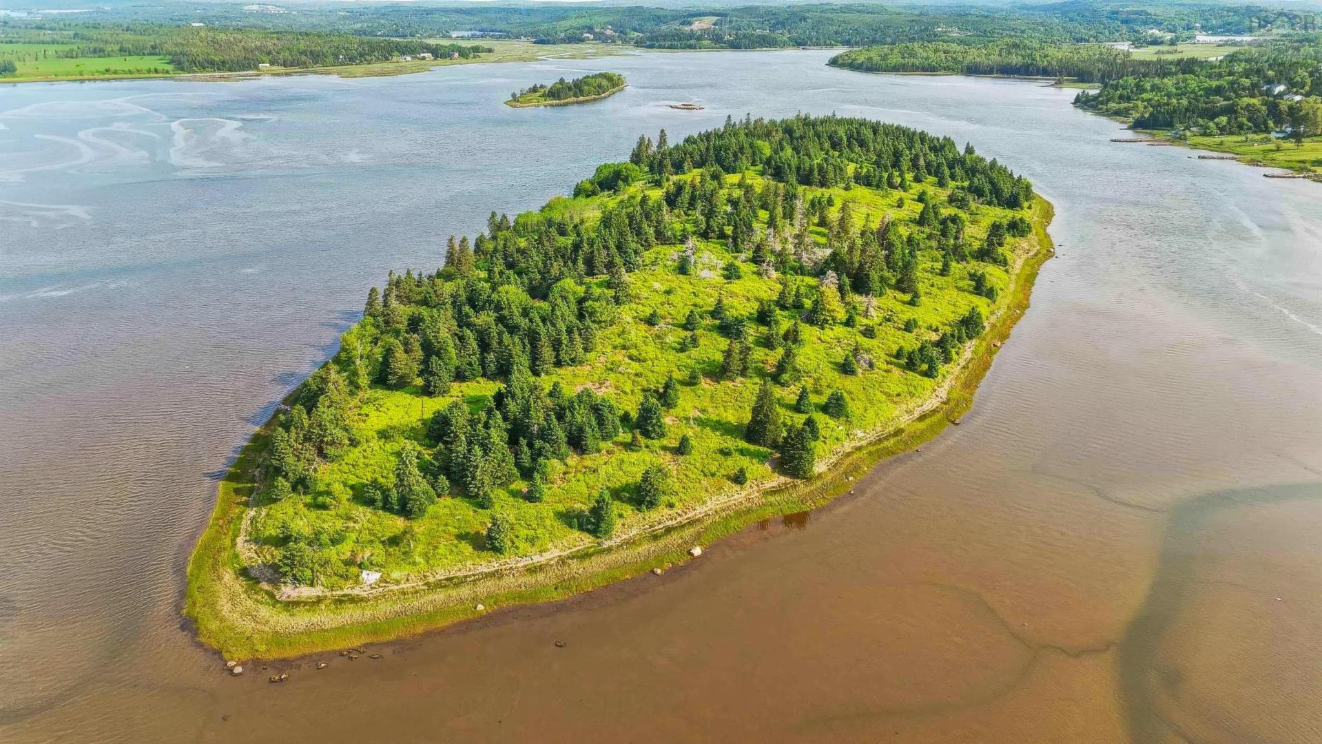 MacLellon’s Island – Private island in Nova Scotia, Canada