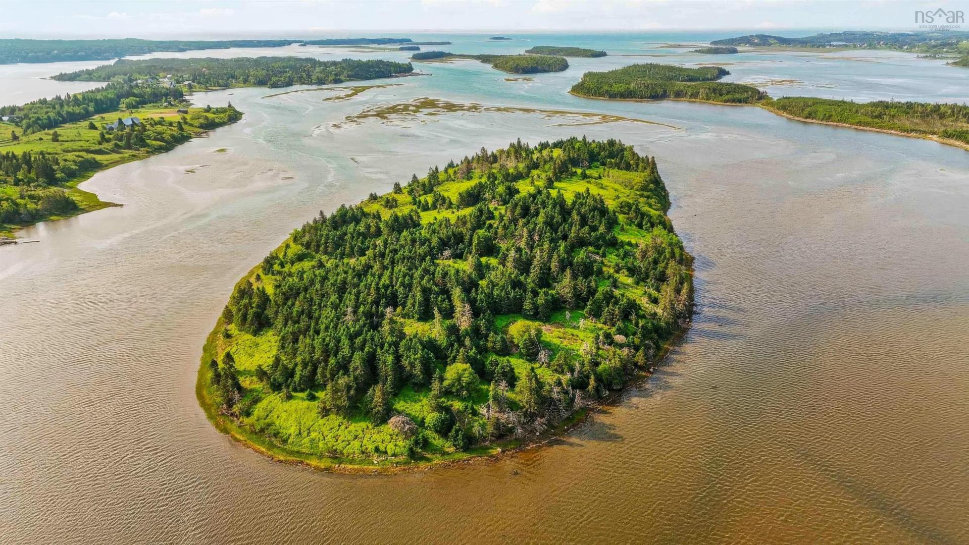 MacLellon’s Island – Private island in Nova Scotia, Canada