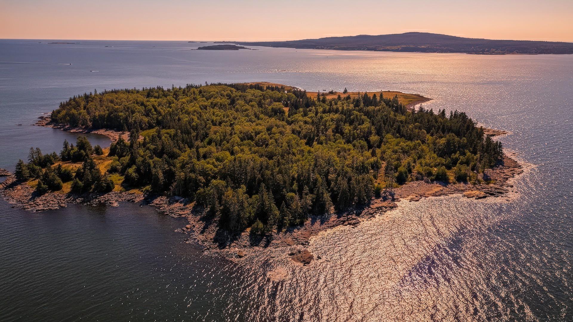Fog Island – Private island in Maine, United States