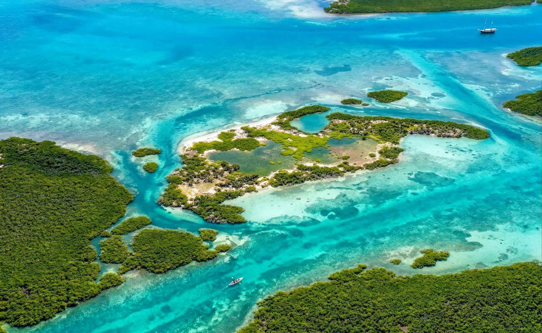 Manatee Caye – Private island in Belize, Central America